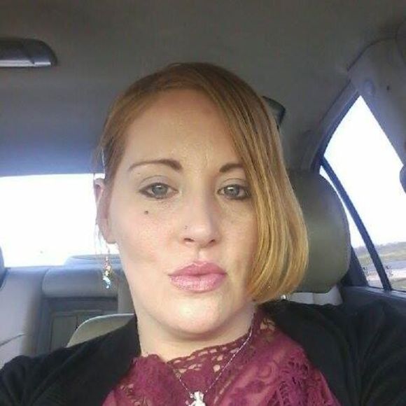 Meet your Posher, Jessica - Picture 1 of 1